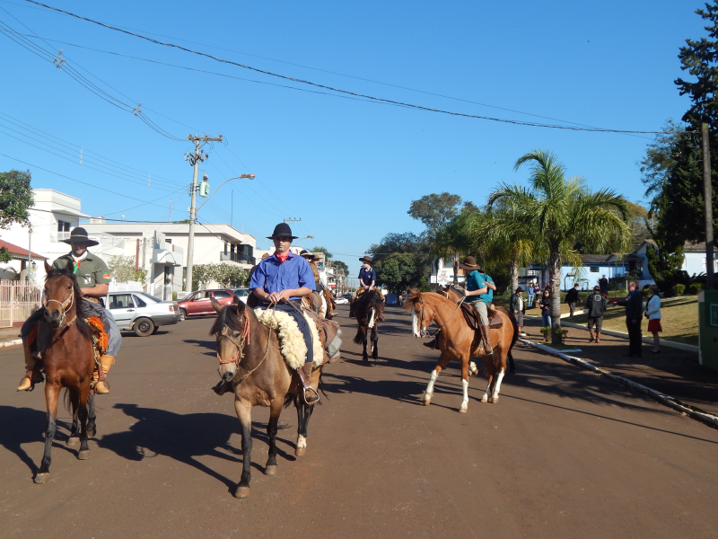 1ªTRILHA DA INTEGRAÇÃO JESUÍTICA-GUARANI E 8ª CAVALGADA NHEÇUANA 